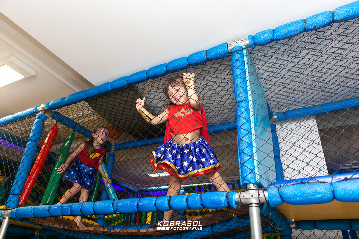 quatroanos, mulhermaravilhadecor, fotografoflorianopolis, aniversarioflorianopolis, fotosdefamilia, fotoinfantil, fotosdeaniversario