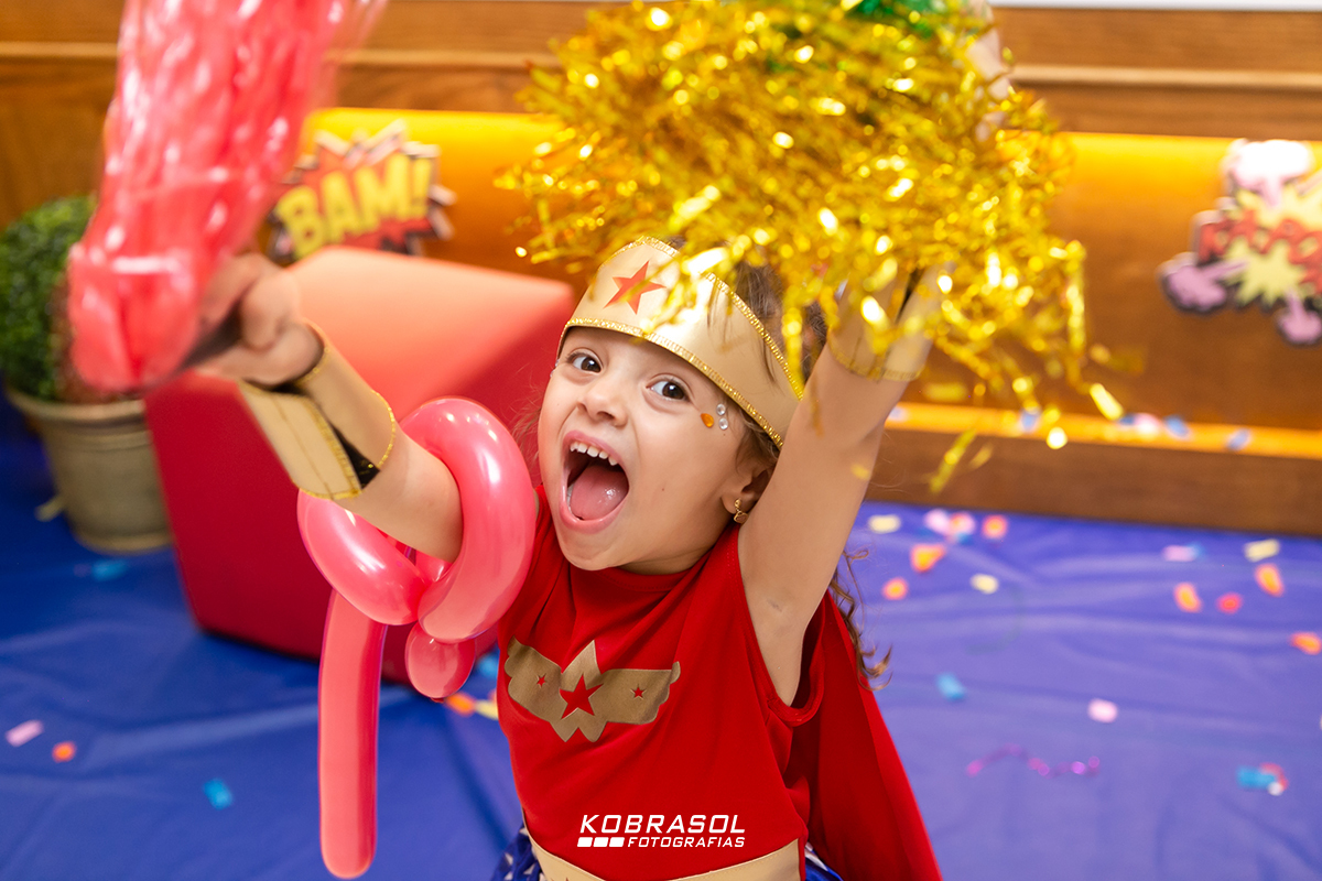 quatroanos, mulhermaravilhadecor, fotografoflorianopolis, aniversarioflorianopolis, fotosdefamilia, fotoinfantil, fotosdeaniversario