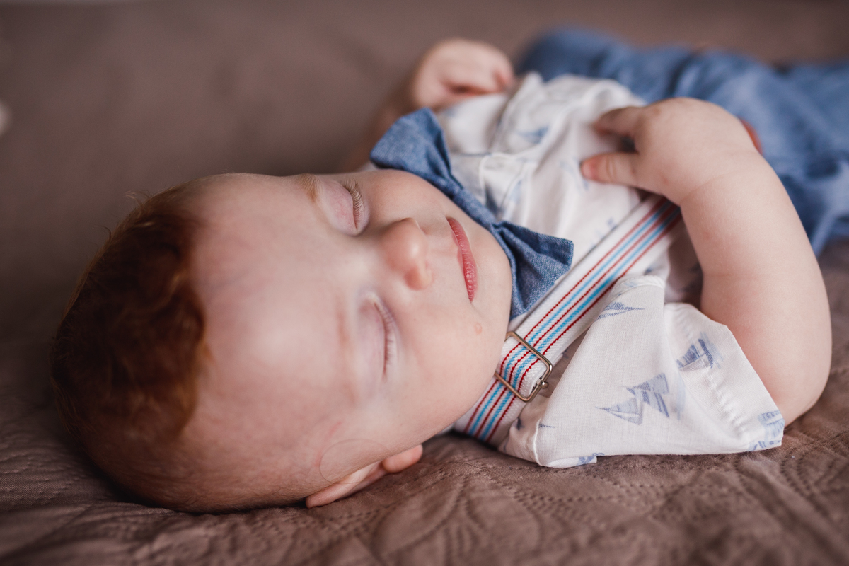 fotografa familia curitiba - lifestyle ensaio em casa Eduardo 6 meses
