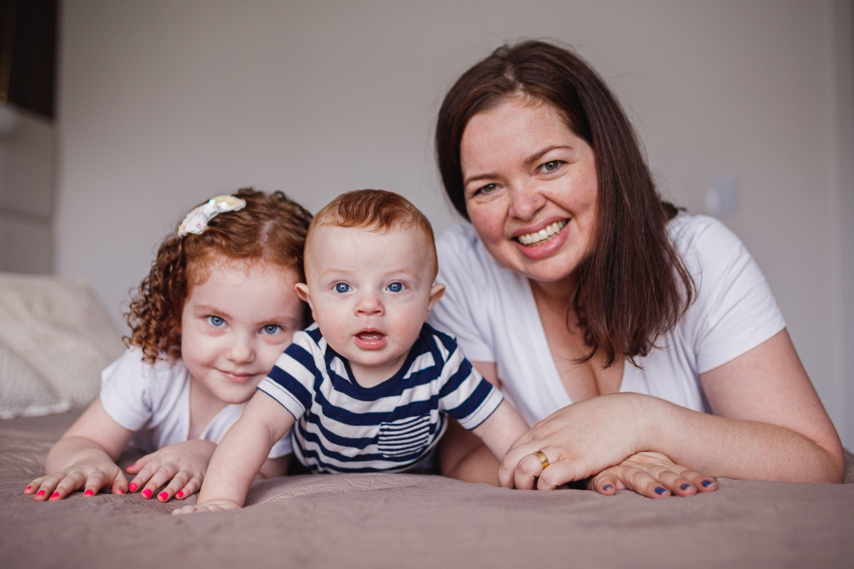 fotografa familia curitiba - lifestyle ensaio em casa Eduardo 6 meses