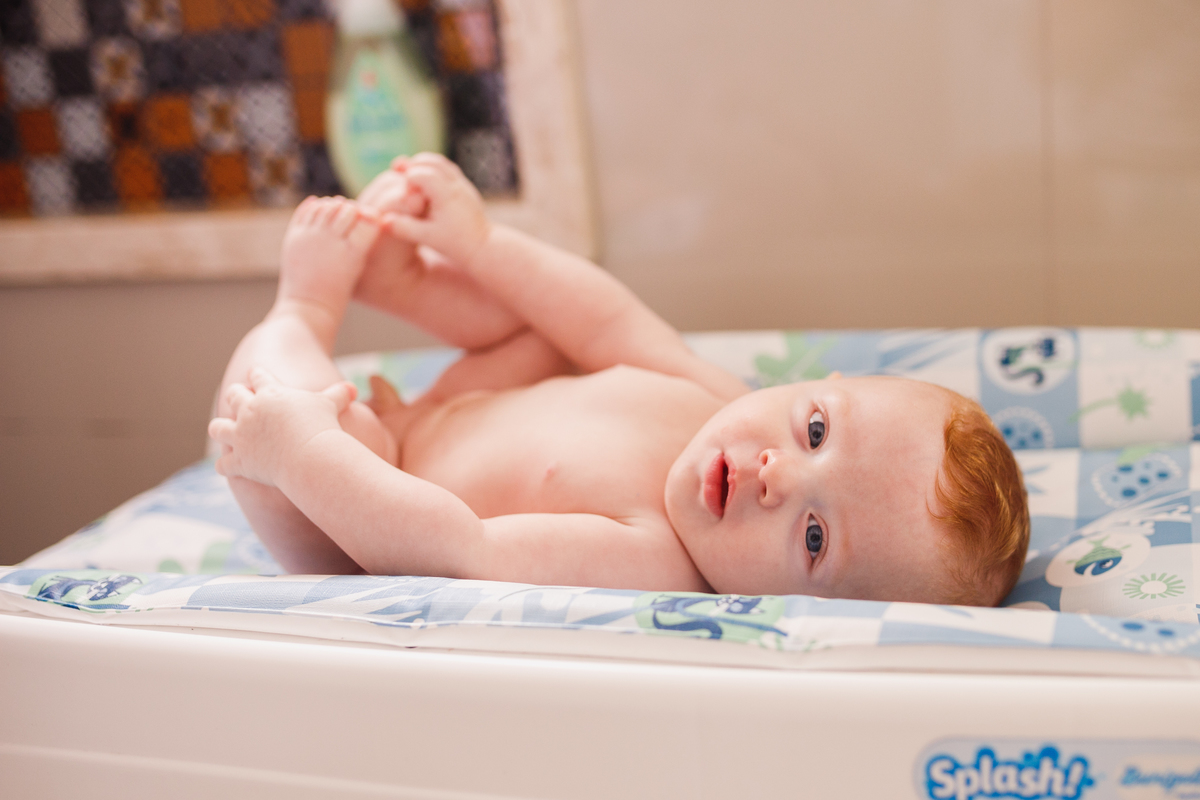 fotografa familia curitiba - lifestyle ensaio em casa Eduardo 6 meses