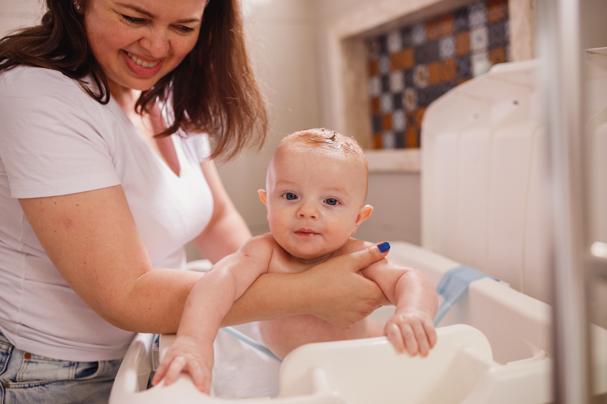 fotografa familia curitiba - lifestyle ensaio em casa Eduardo 6 meses