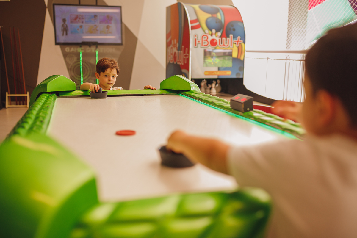 fotografa familia curitiba - aniversario 4 anos buffet 4kids