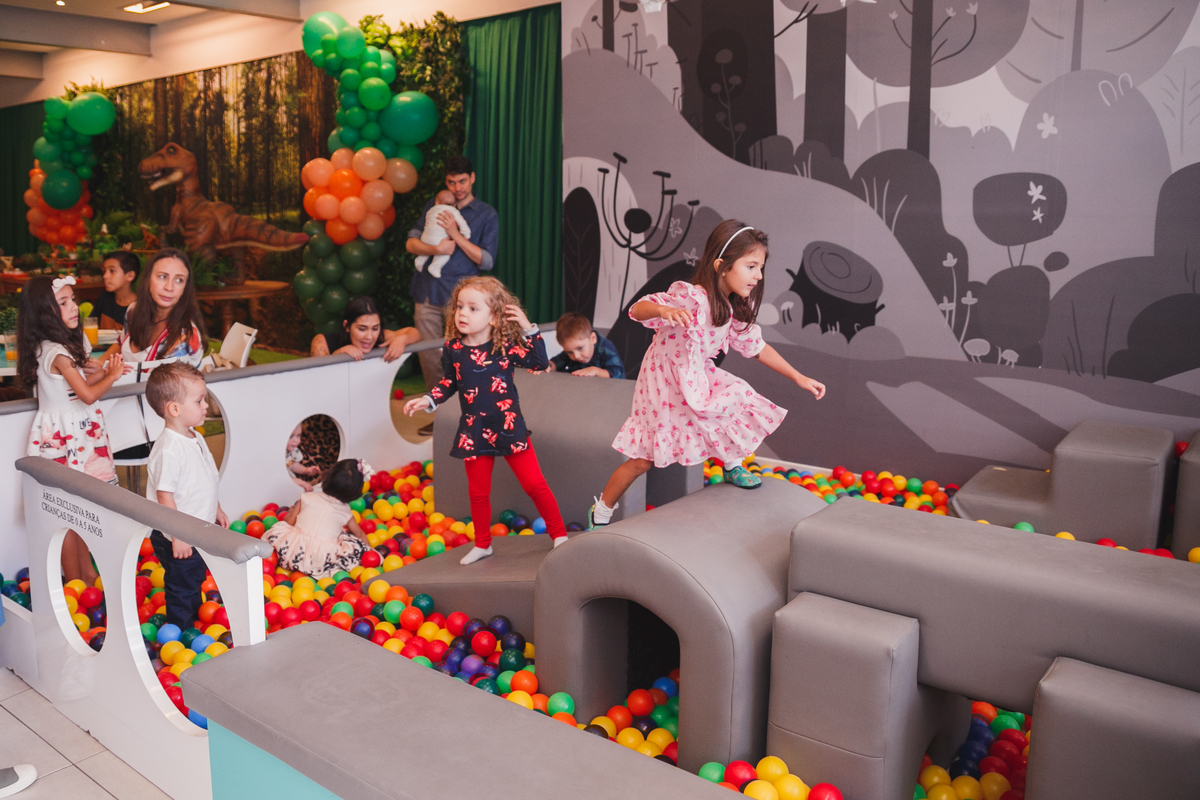 fotografa familia curitiba - aniversario 4 anos buffet 4kids