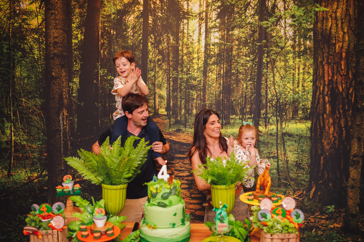 fotografa familia curitiba - aniversario 4 anos buffet 4kids