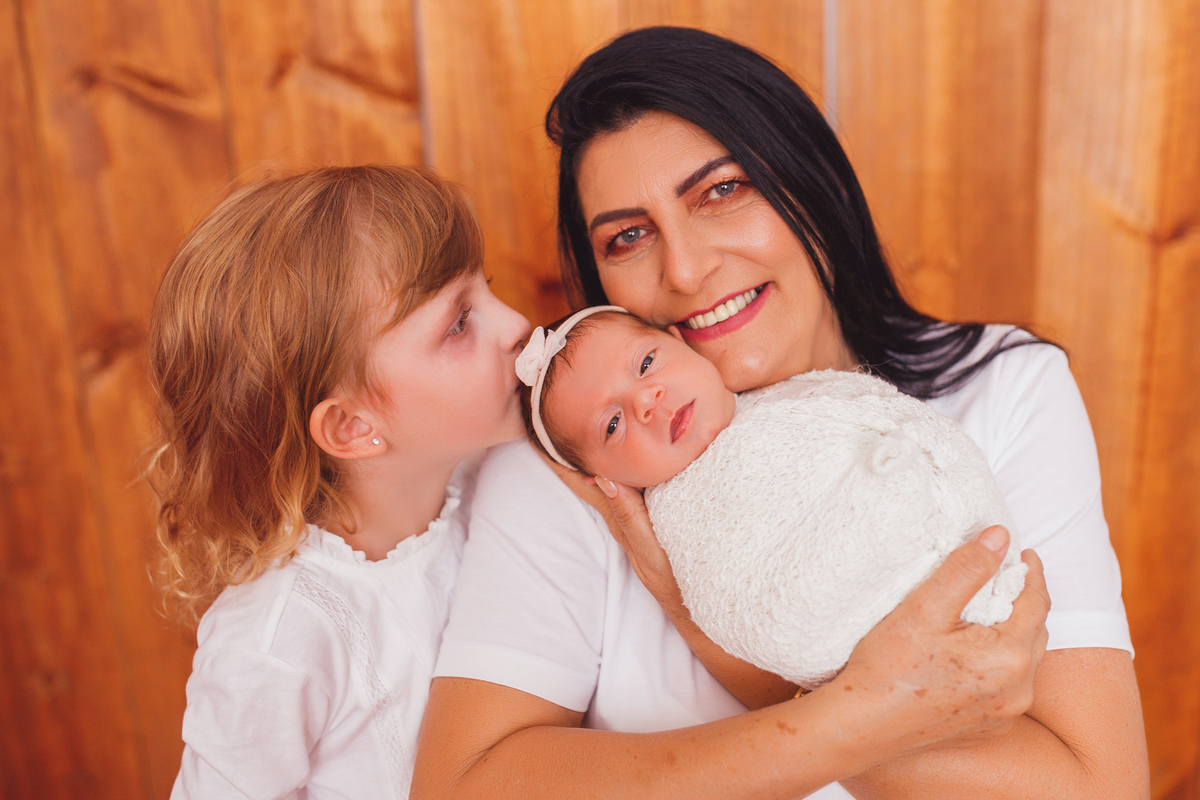 fotografa familia curitiba - newborn estudio menina 