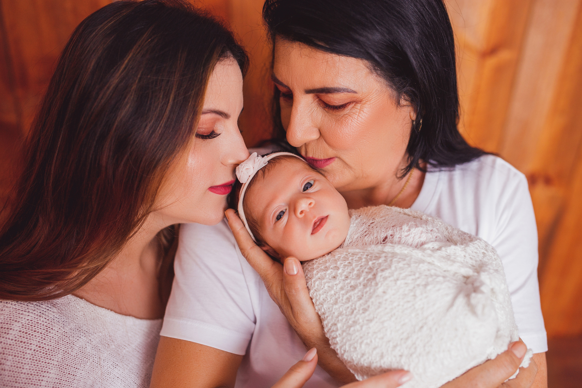 fotografa familia curitiba - newborn estudio menina 