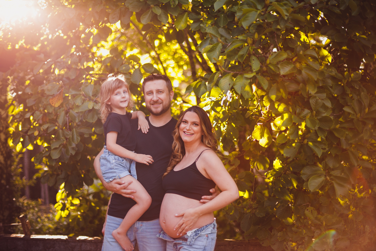 fotografa familia curitiba - gestante externo chácara por do sol