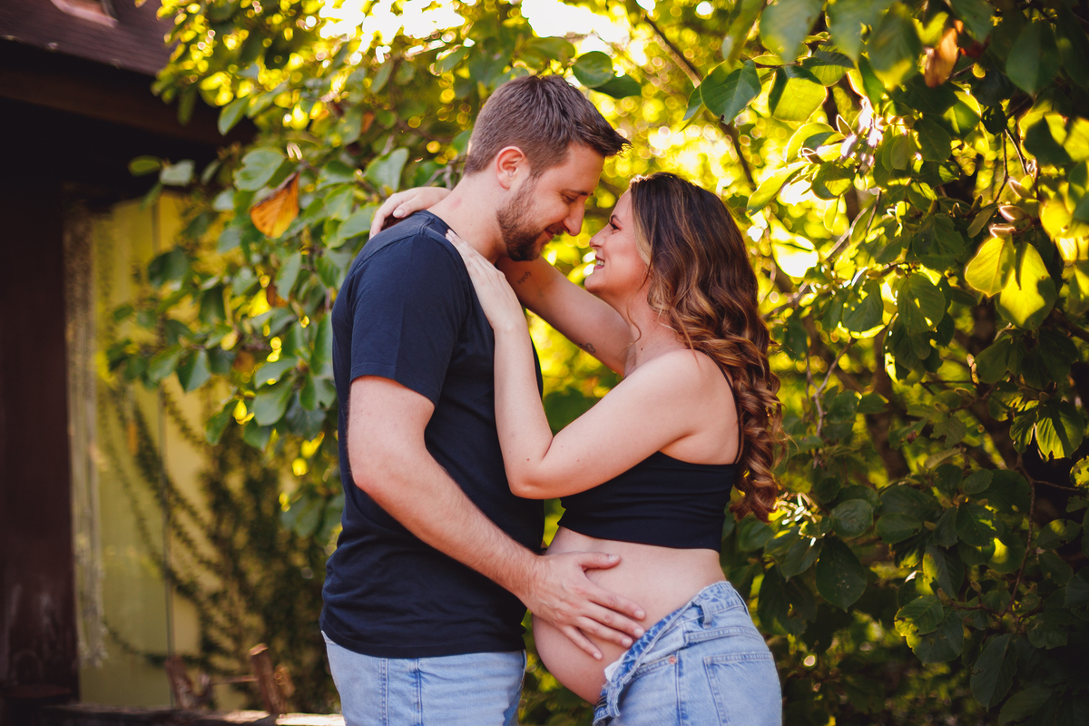 fotografa familia curitiba - gestante externo chácara por do sol