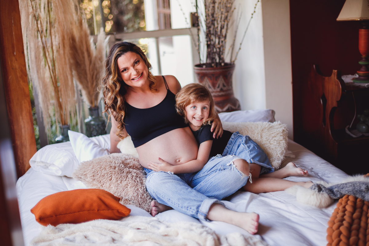 fotografa familia curitiba - gestante externo chácara por do sol