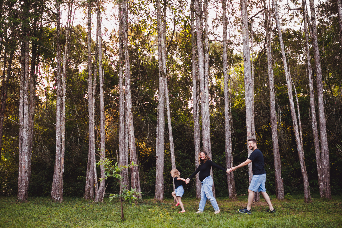 fotografa familia curitiba - gestante externo chácara por do sol