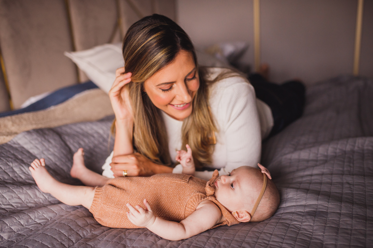 fotografa familia curitiba - ensaio em casa 3 meses