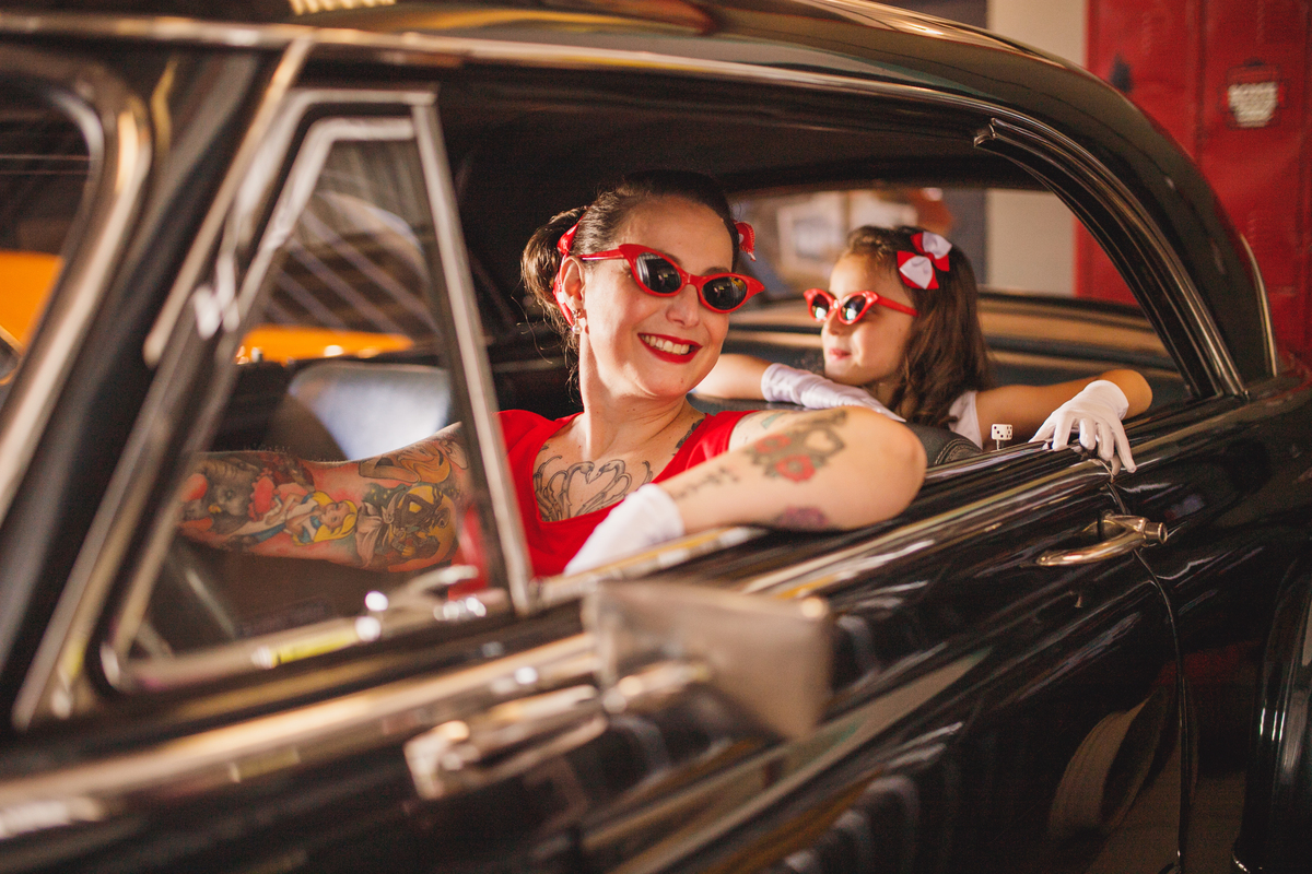 fotografa familia curitiba - dia das mães lanchonete anos80