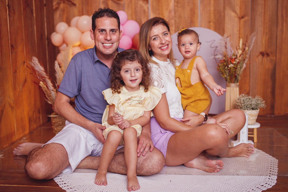 fotografa familia curitiba - smash the cake Yasmin estudio