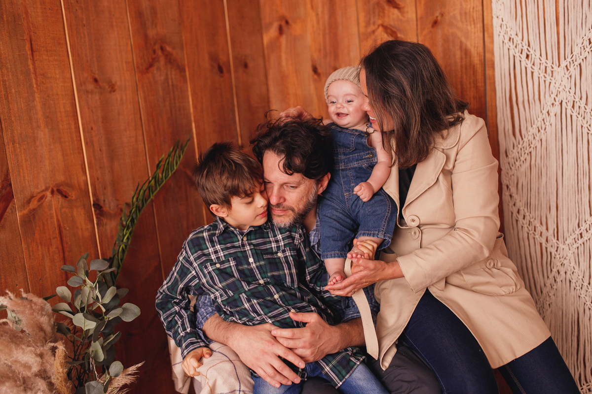 fotografa familia curitiba - ensaio estúdio 