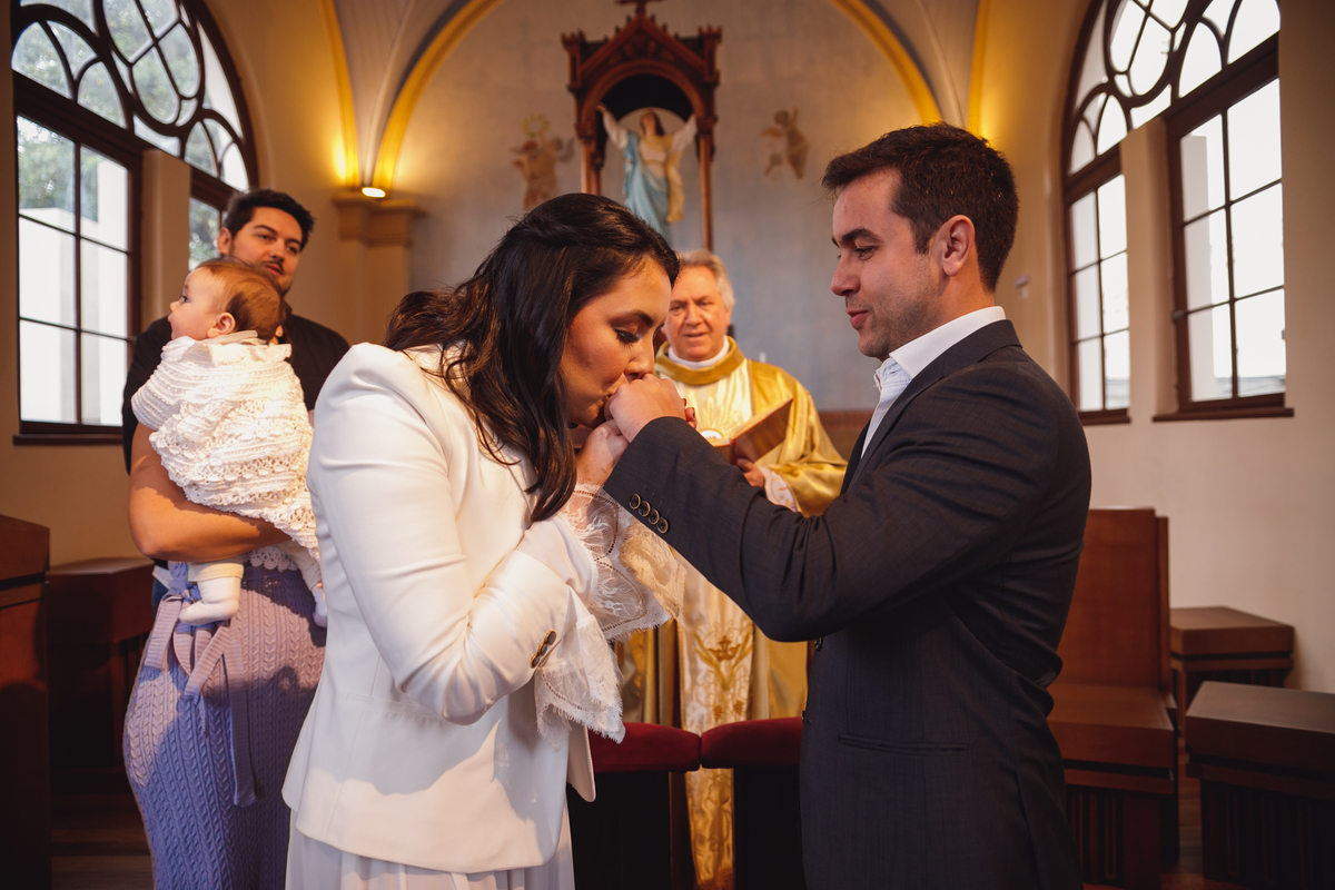 fotografa familia curitiba - batizado Luca igreja 
