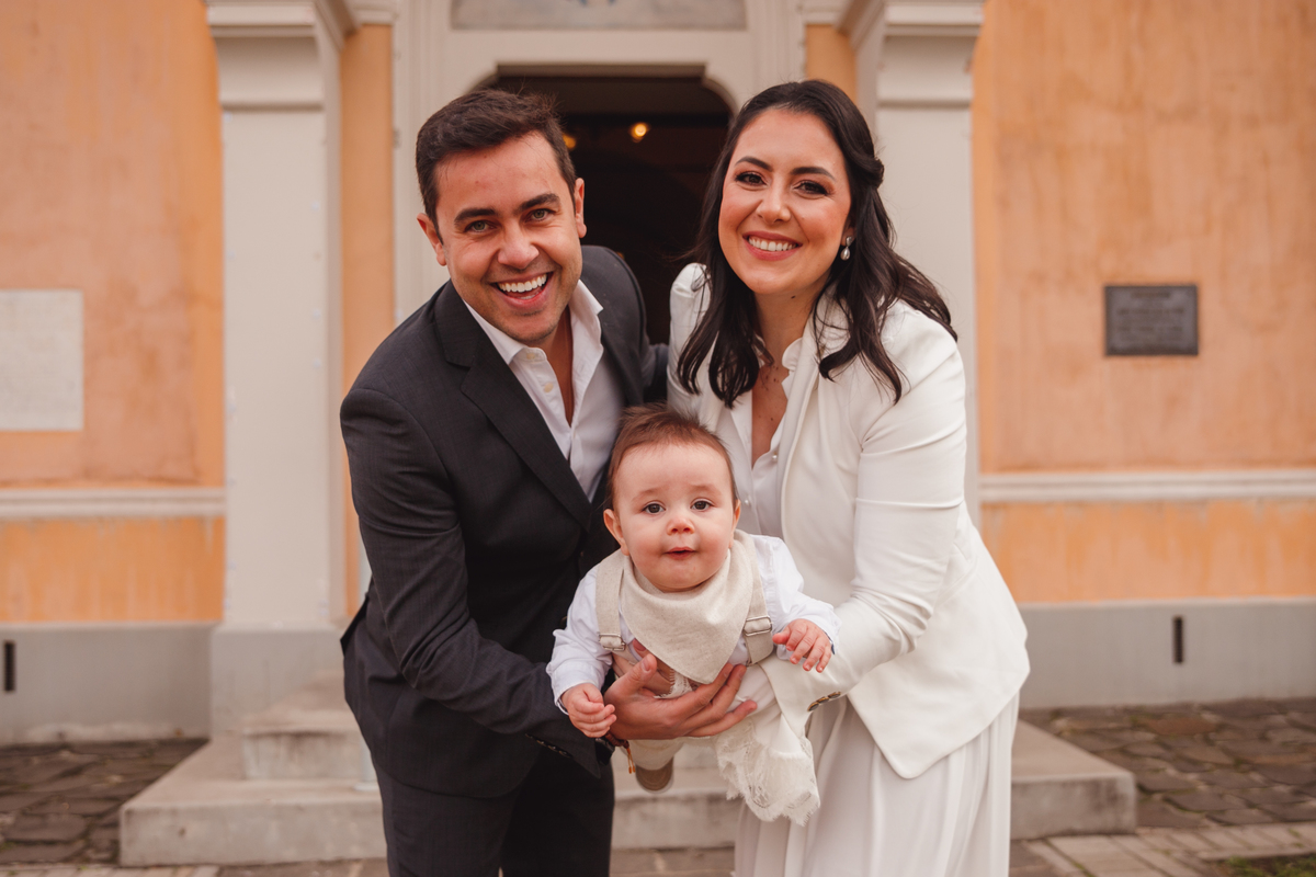fotografa familia curitiba - batizado Luca igreja 