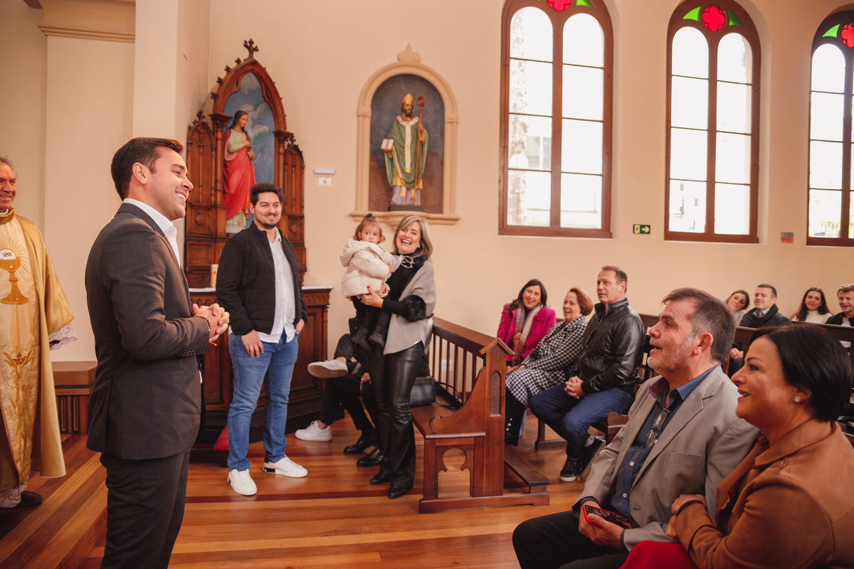 fotografa familia curitiba - batizado Luca igreja 