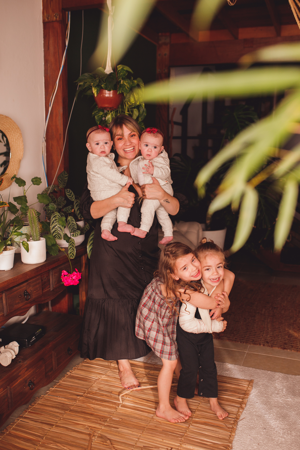 fotografa familia curitiba - ensaio dia das Maes 4 filhos interno