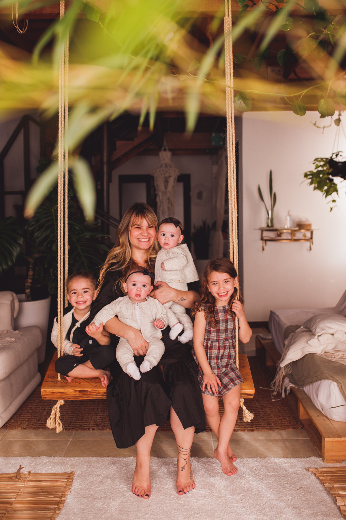 fotografa familia curitiba - ensaio dia das Maes 4 filhos interno