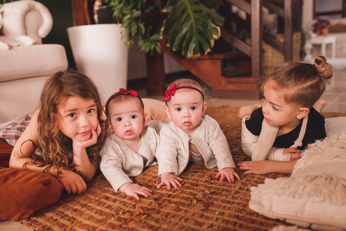 fotografa familia curitiba - ensaio dia das Maes 4 filhos interno