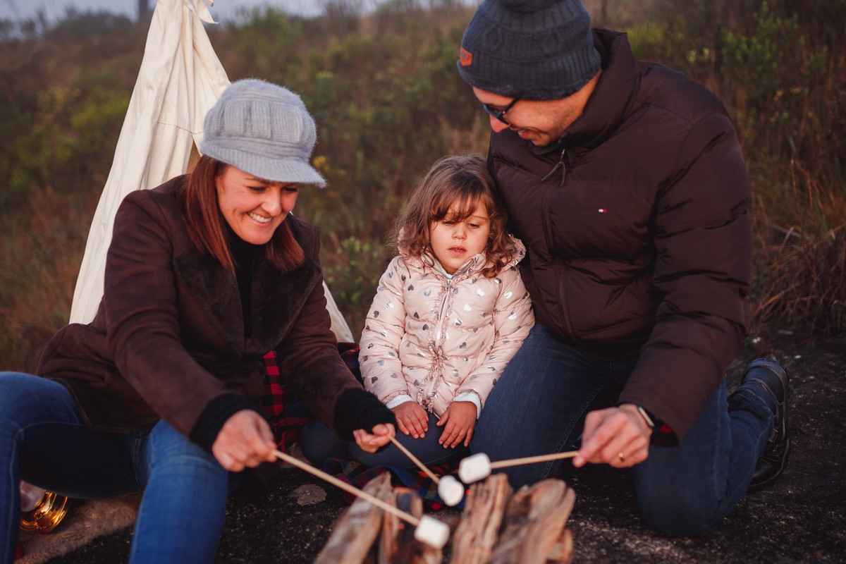 fotografa familia curitiba - ensaio nascer do sol acampamento 