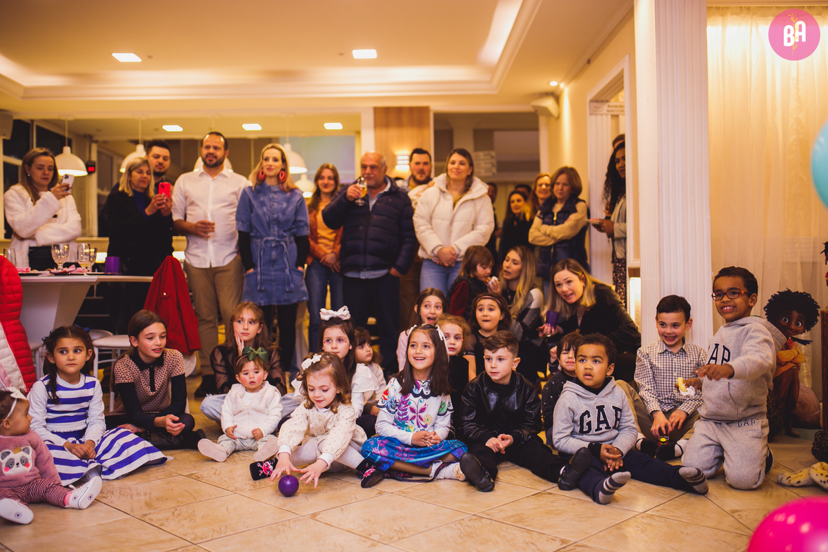 fotografa familia curitiba - aniversario buffet fina festas meninafotografa familia curitiba - aniversario buffet fina festas menina