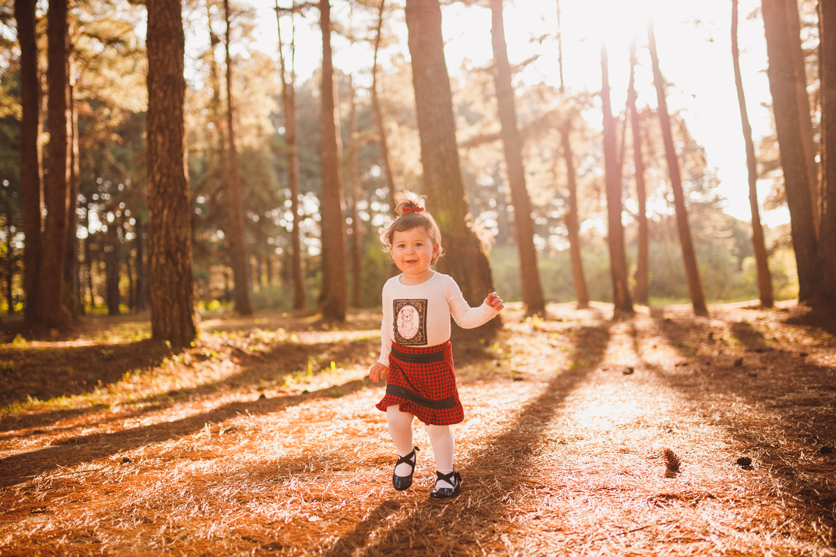 Fotógrafa familia Curitiba - Ensaio externo menina parque