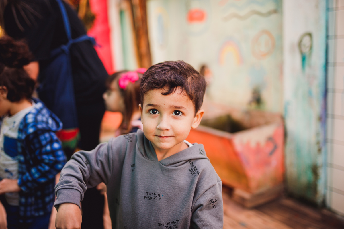 Fotógrafa familia Curitiba - Aniversário externo menino brincadeiras