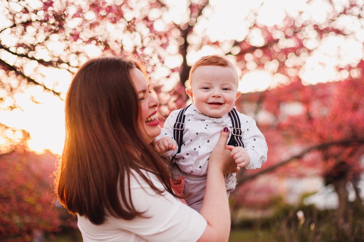 Fotógrafa familia Curitiba - Ensaio externo menino Cerejeira
