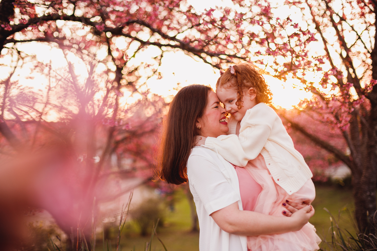 Fotógrafa familia Curitiba - Ensaio externo menino Cerejeira