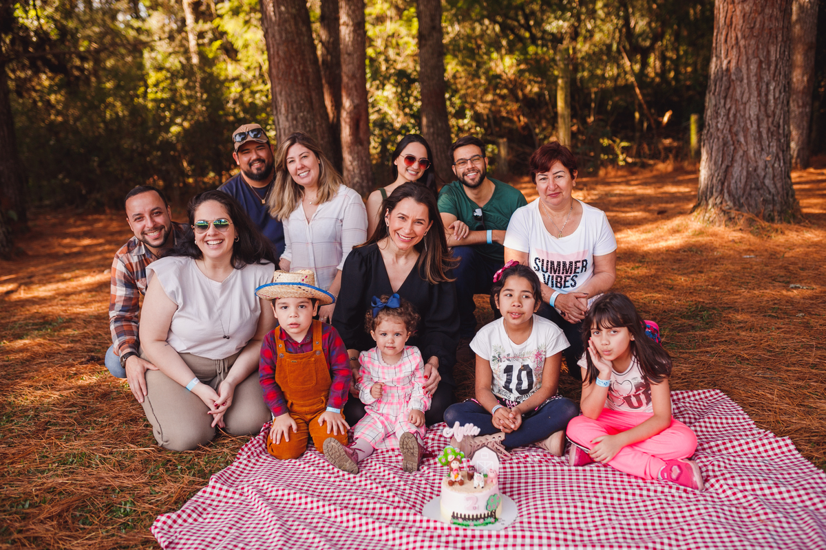 Fotógrafa familia Curitiba - Ensaio externo Villa dos Animais 