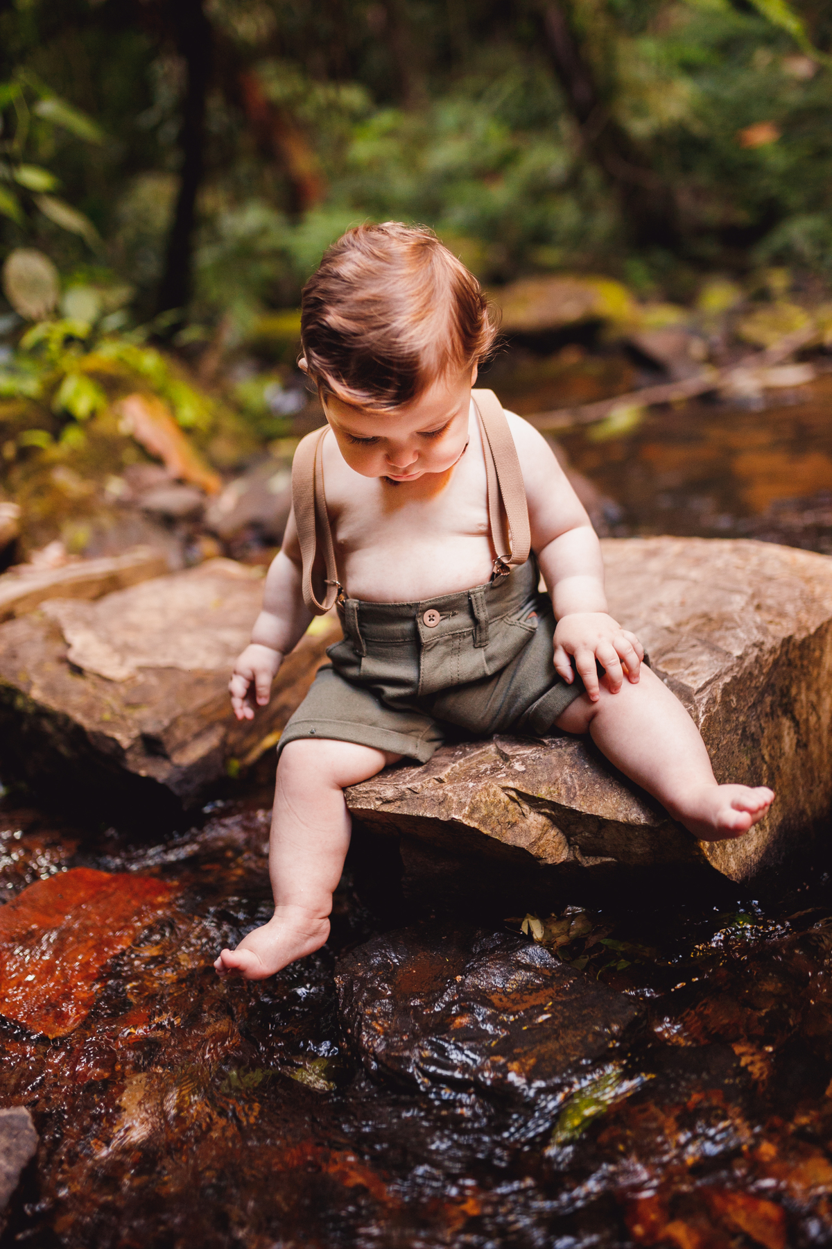 Fotografa familia Curitiba - ensaio externo cachoeira bebe 