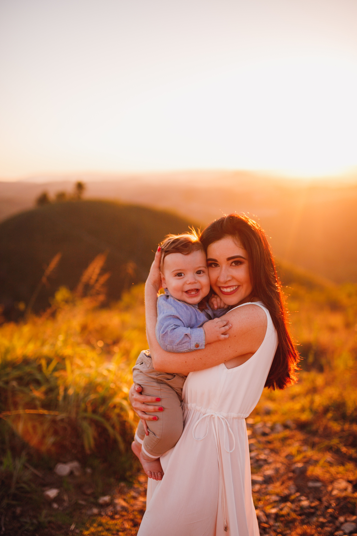 Fotografa familia Curitiba - ensaio externo cachoeira bebe 