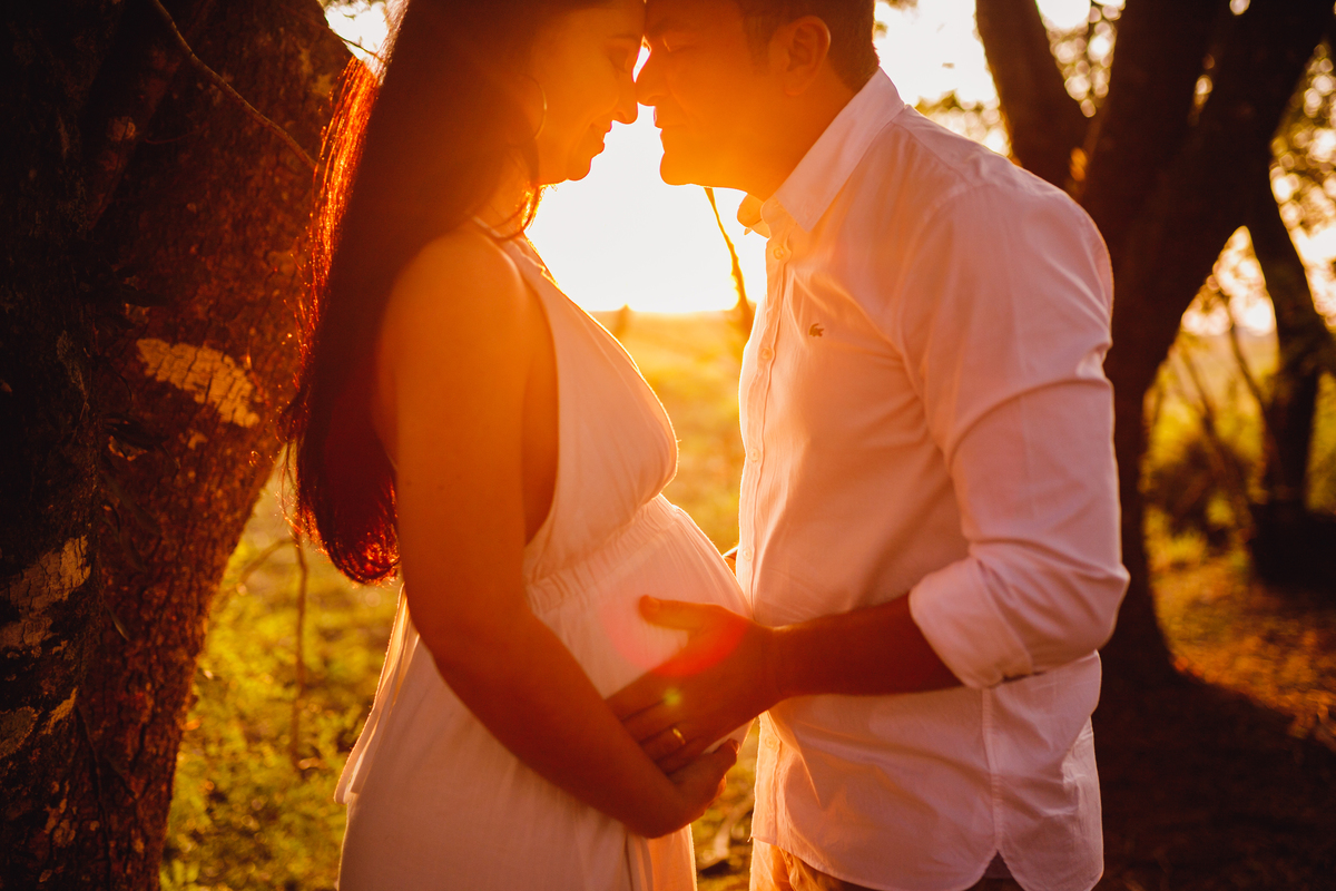 Fotografa familia curitiba - ensaio externo por do sol gestante 