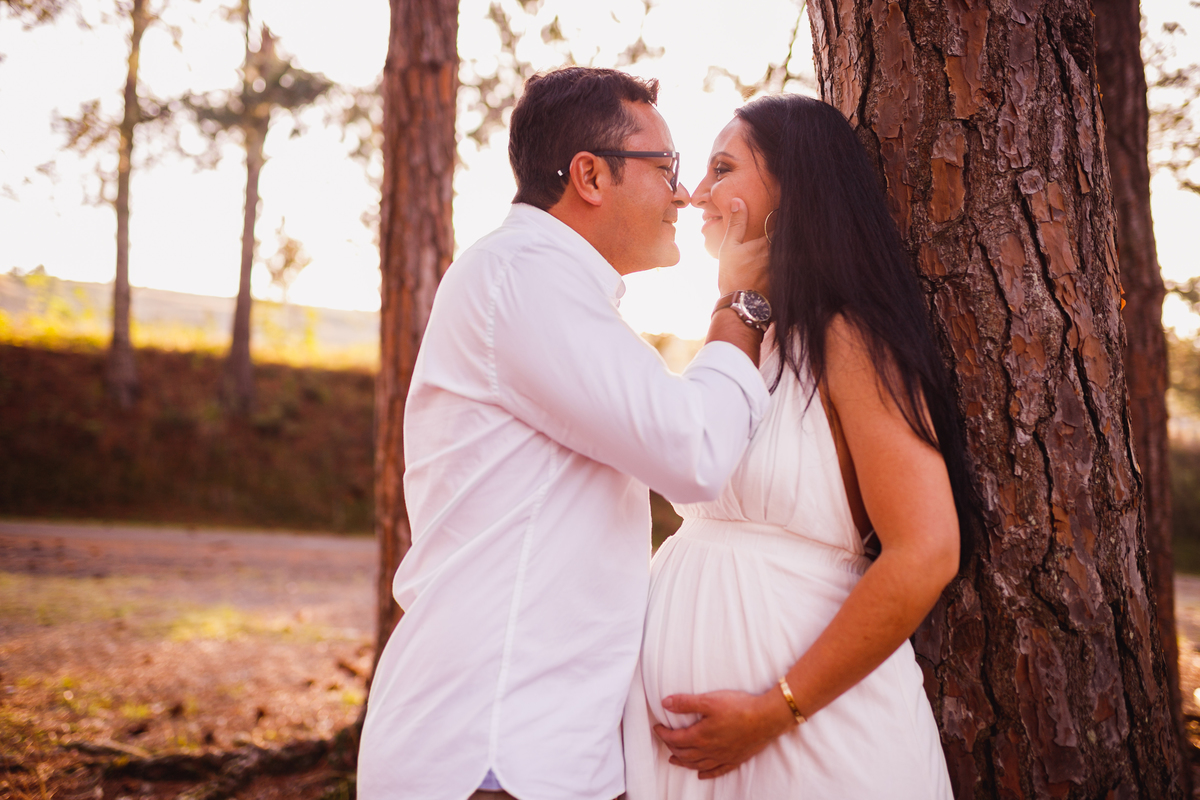 Fotografa familia curitiba - ensaio externo por do sol gestante 