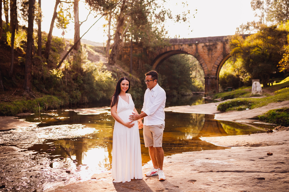 Fotografa familia curitiba - ensaio externo por do sol gestante 