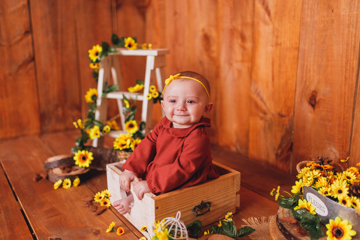 Fotografa familia Curitiba - ensaio estúdio bebe menina 