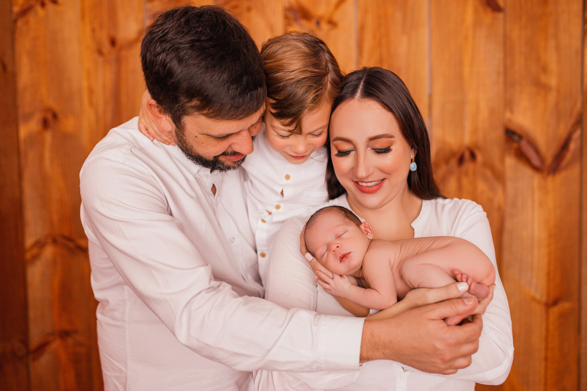 Fotografa familia Curitiba - Ensaio newborn estudio bebe menino