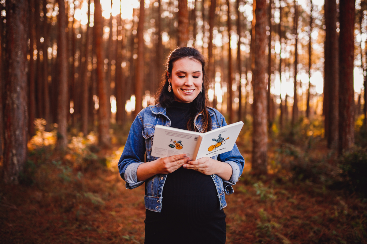 Fotografa familia Curitiba - lifestyle ensaio externo gestante bebe menino casal