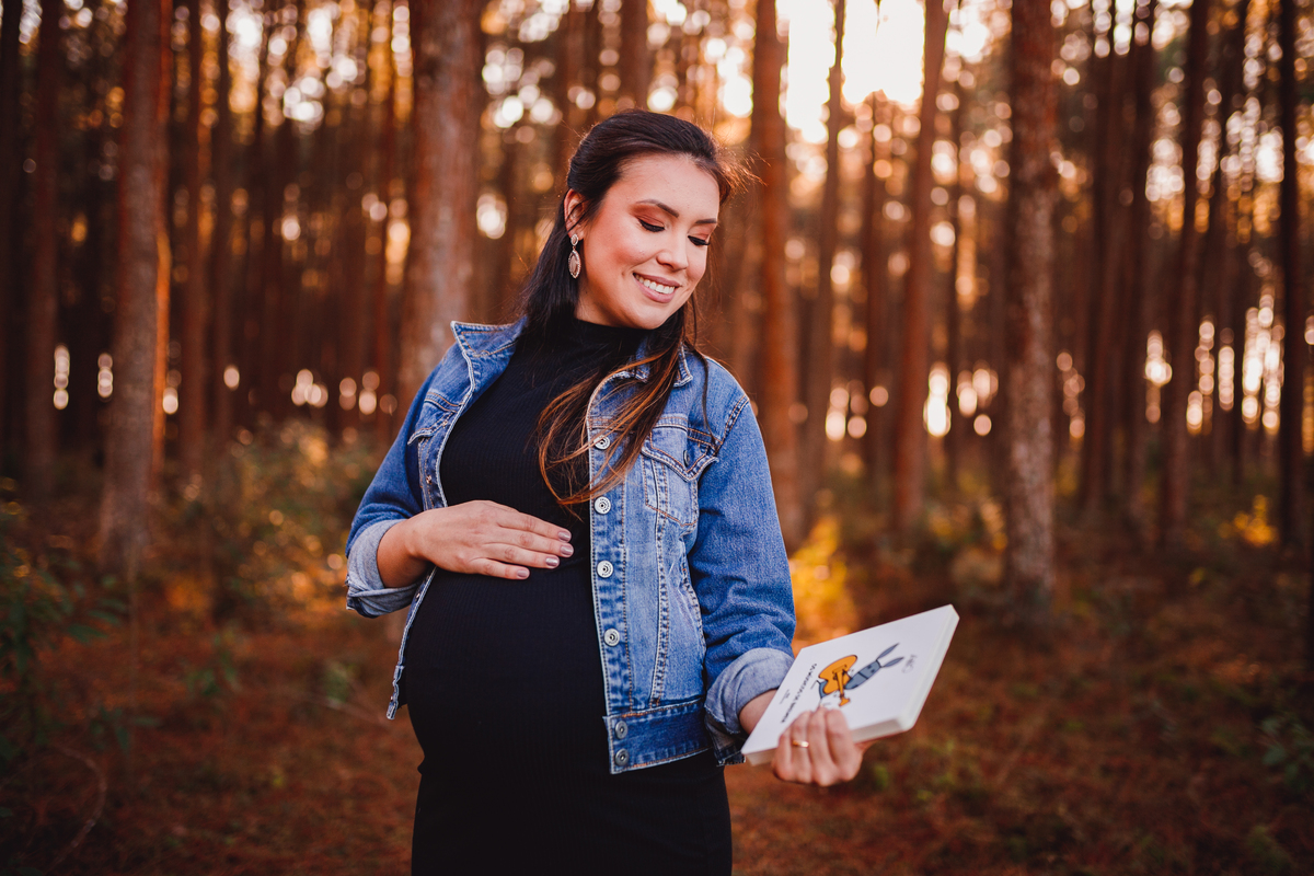 Fotografa familia Curitiba - lifestyle ensaio externo gestante bebe menino casal
