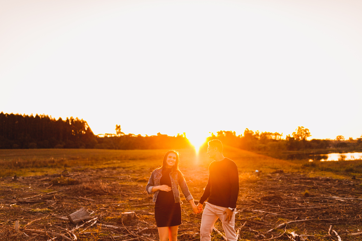 Fotografa familia Curitiba - lifestyle ensaio externo gestante bebe menino casal