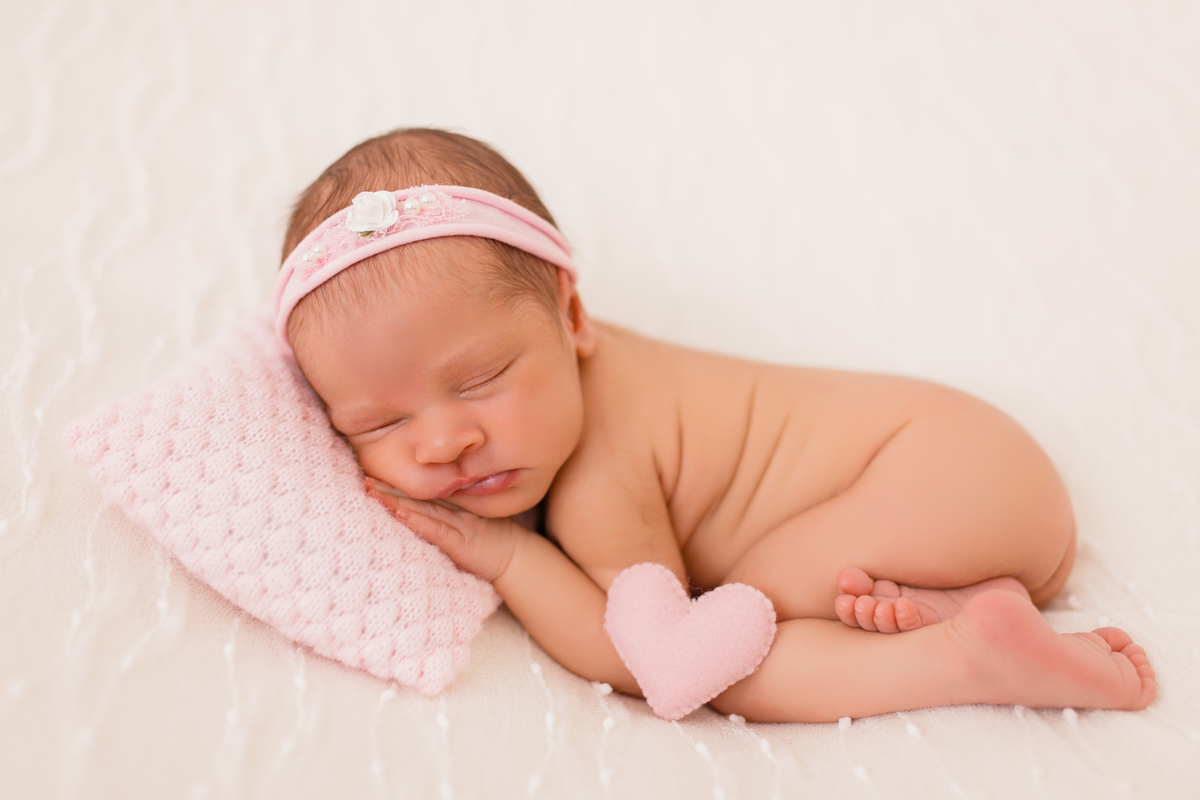 fotografa familia curitiba - ensaio no estudio bebe 14 dias menina 