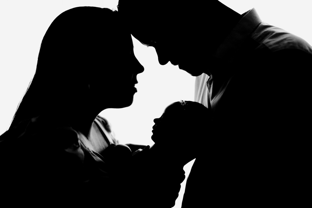 fotografa familia curitiba - ensaio no estudio bebe 14 dias menina 