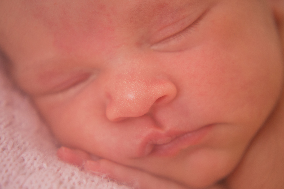 fotografa familia curitiba - ensaio no estudio bebe 14 dias menina 