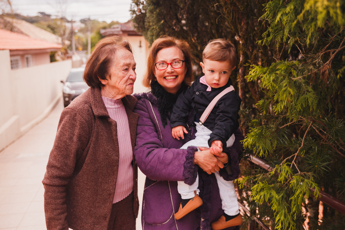 Fotografa família Curitiba -  aniversário menino mundo bita 
