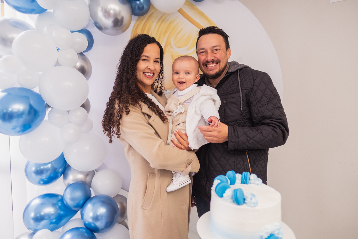 Fotografa Família Curitiba - Batizado menino igreja católica 