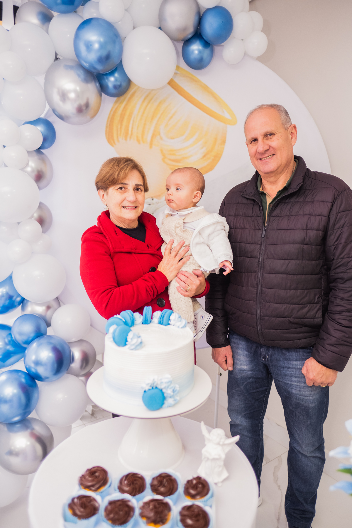 Fotografa Família Curitiba - Batizado menino igreja católica 