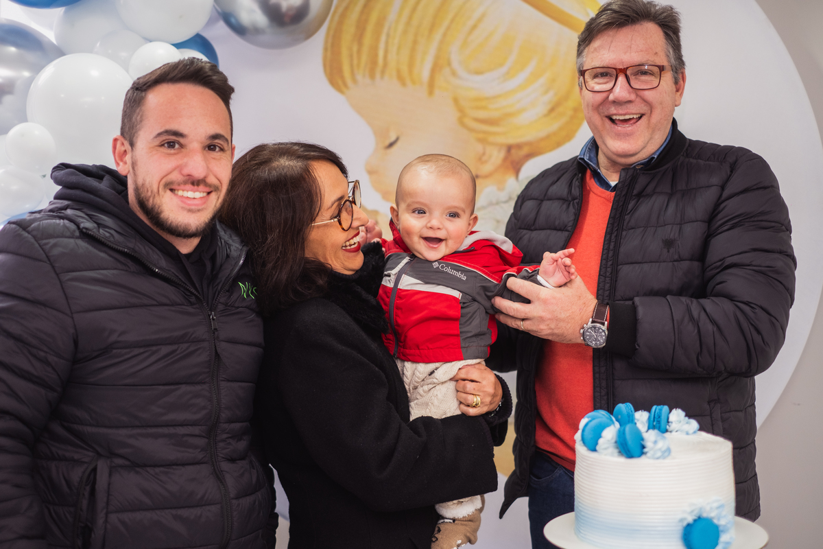 Fotografa Família Curitiba - Batizado menino igreja católica 