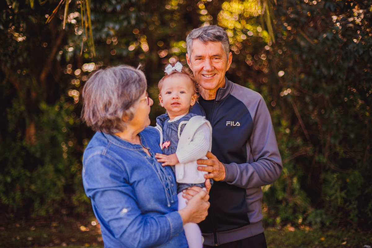 Fotografa familia Curitiba - Parque Tangua ensaio bebe menina 